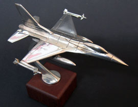 F16 Falcon 